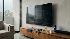 Pantalla de tu Smart TV sin manchas ni rayas: qué evitar al limpiarla y el método seguro